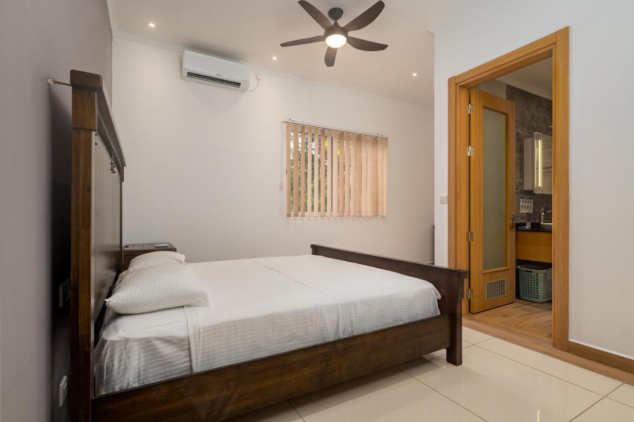 Royale Suites By Arc Royal Luxury Apts Anse Royale Eksteriør billede