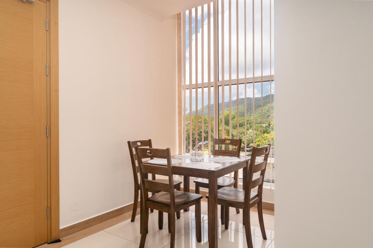 Royale Suites By Arc Royal Luxury Apts Anse Royale Eksteriør billede
